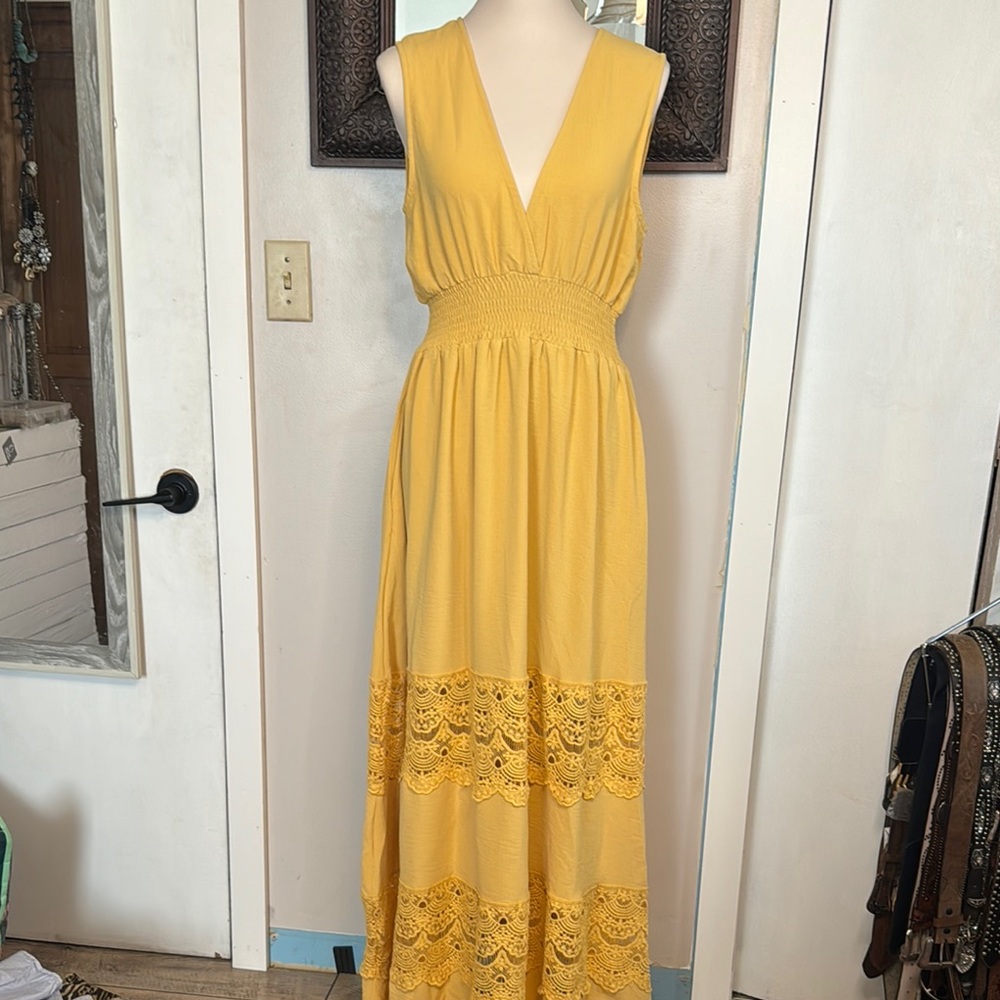 Yellow Sleeveless Maxi Dress